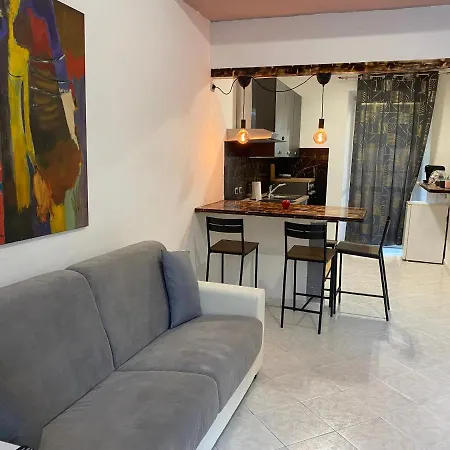 La Casa Di Eva E Zoe Apartment *